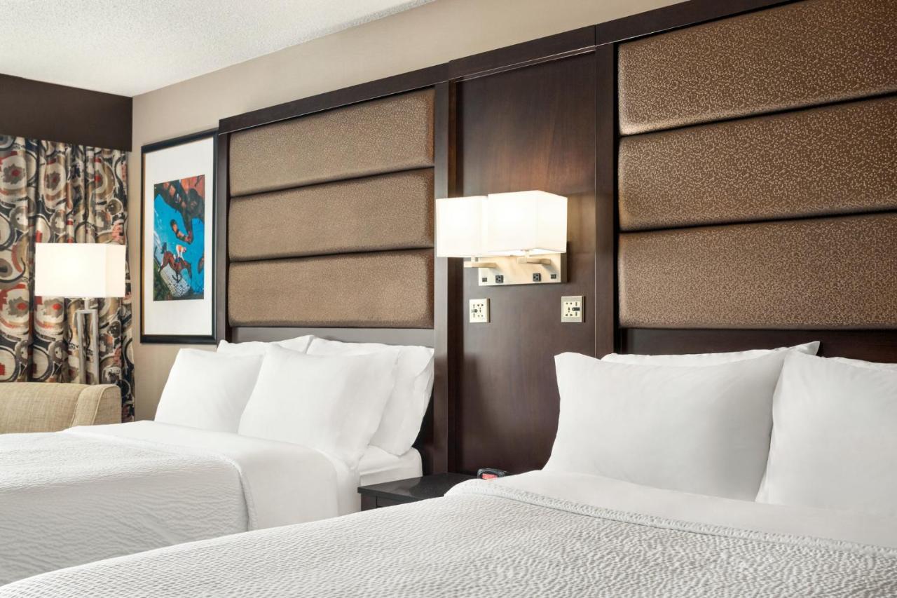 Holiday Inn Louisville East - Hurstbourne, An Ihg Hotel Екстер'єр фото