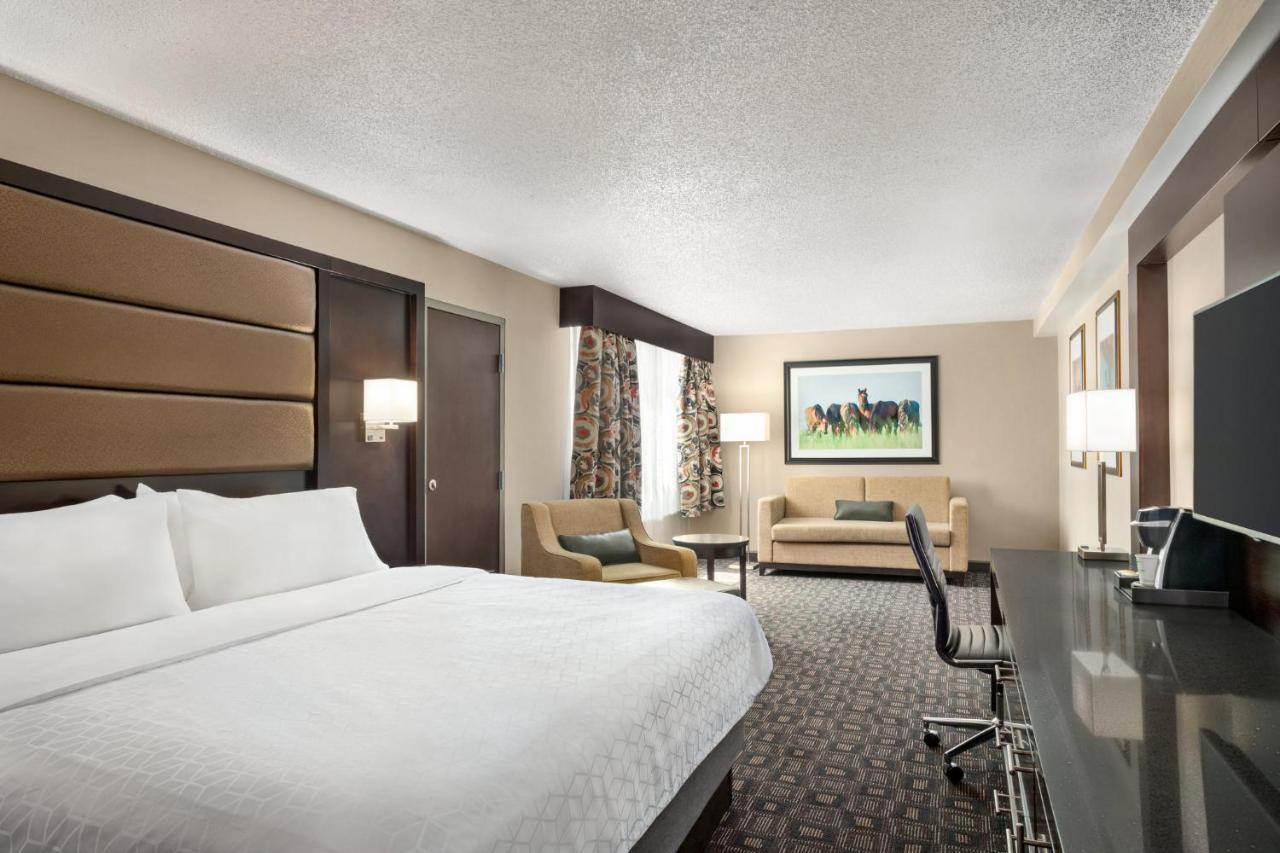 Holiday Inn Louisville East - Hurstbourne, An Ihg Hotel Екстер'єр фото