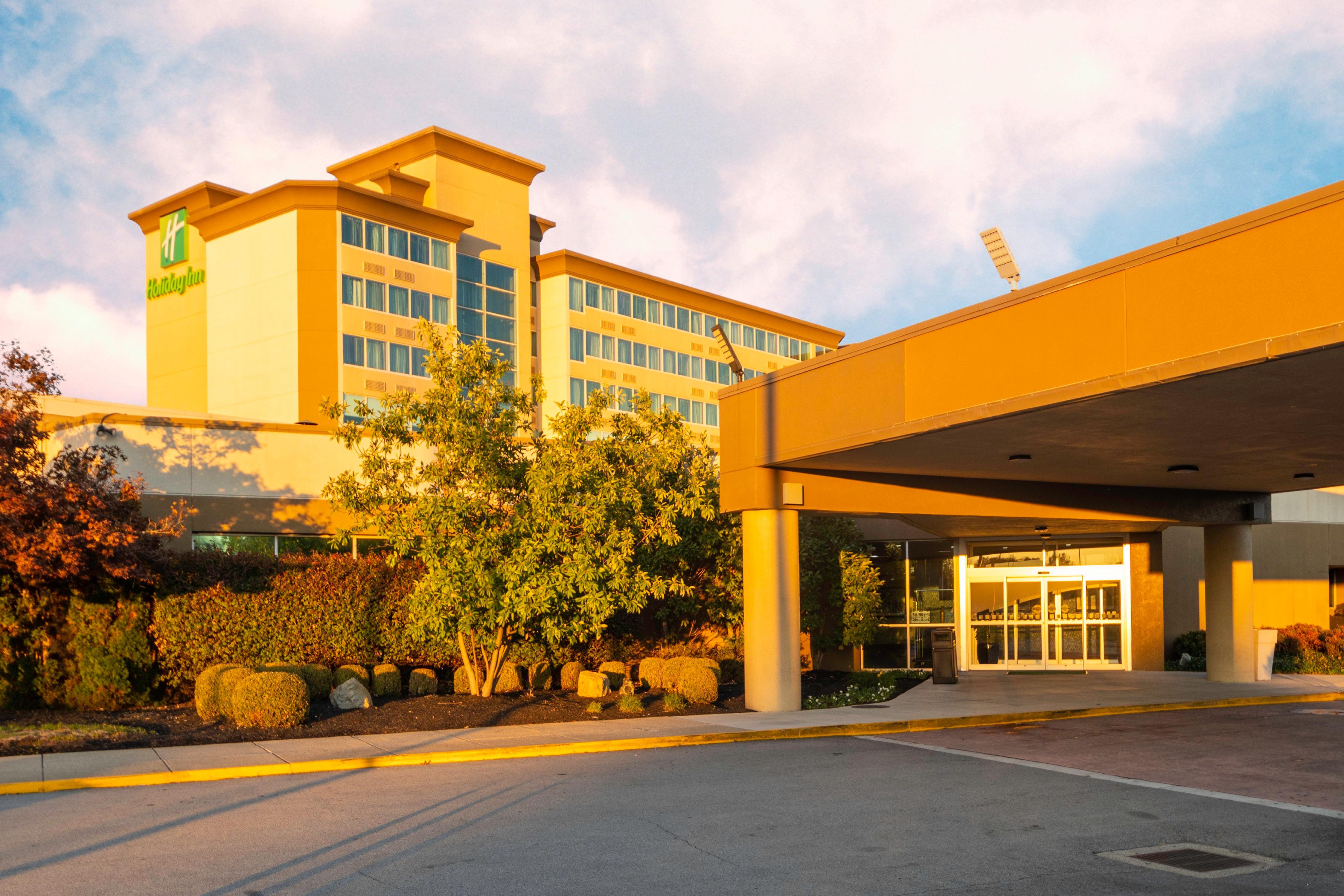 Holiday Inn Louisville East - Hurstbourne, An Ihg Hotel Екстер'єр фото